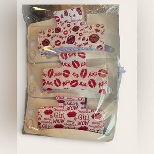XOXO and Lips Pattern Hair Claw Clips Set